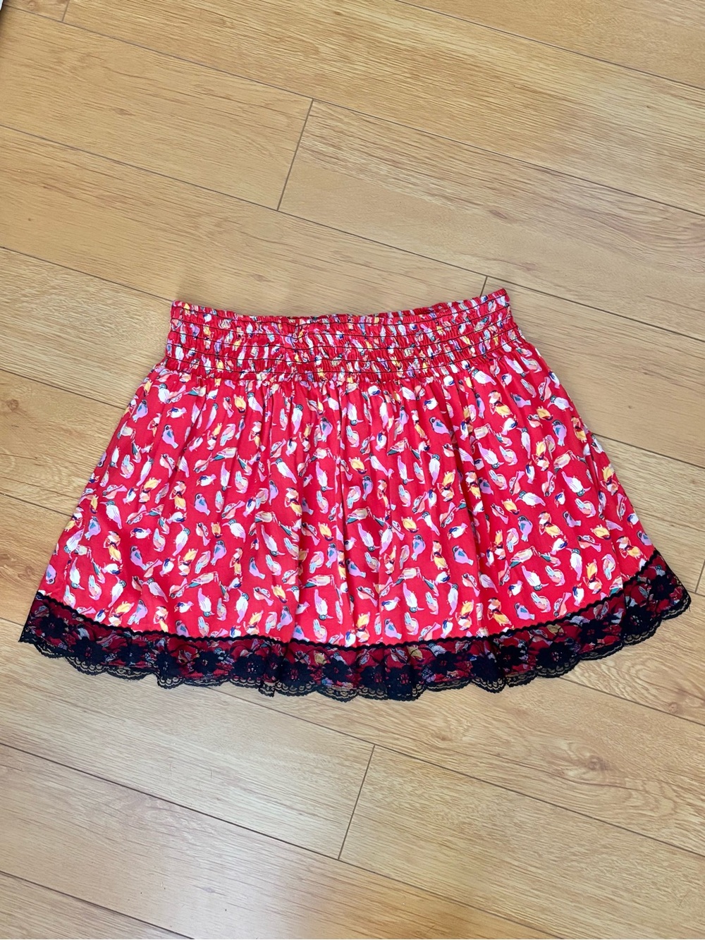 Sans Souci Y2K Lace Trim Bird Skirt